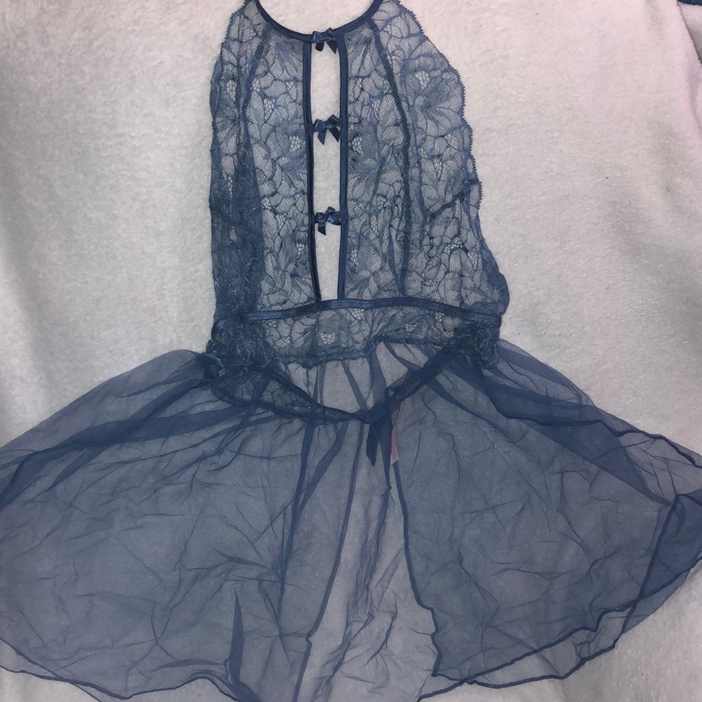Blue lace sleepwear